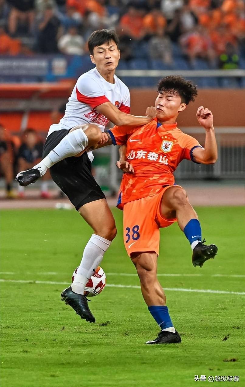 开云在线-转折点山东泰山豪取连胜，法甲窗口期攻防权衡，球迷炸锅，数据趋势出现新变化的简单介绍